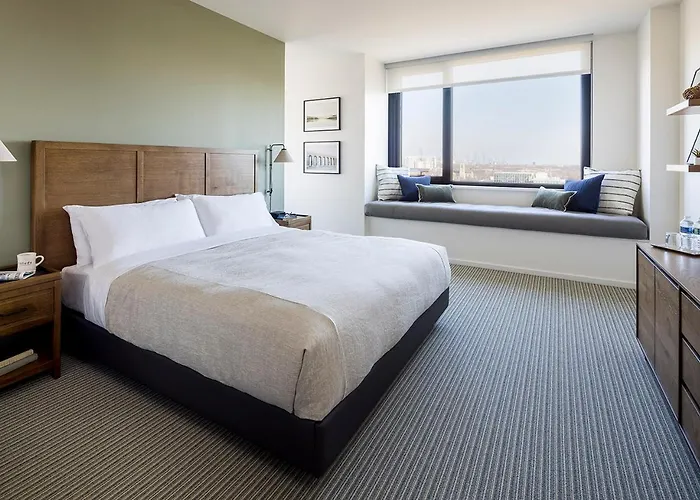 The Study At The Of 4* Chicago